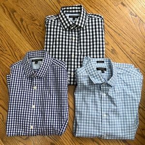 Banana Republic Set of Men’s Blue Button Ups